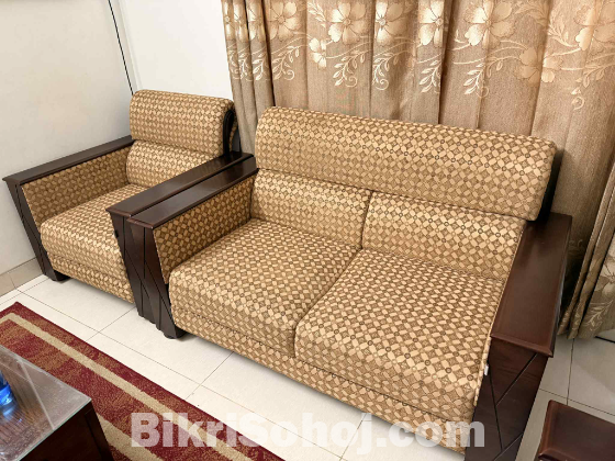 Sofa set